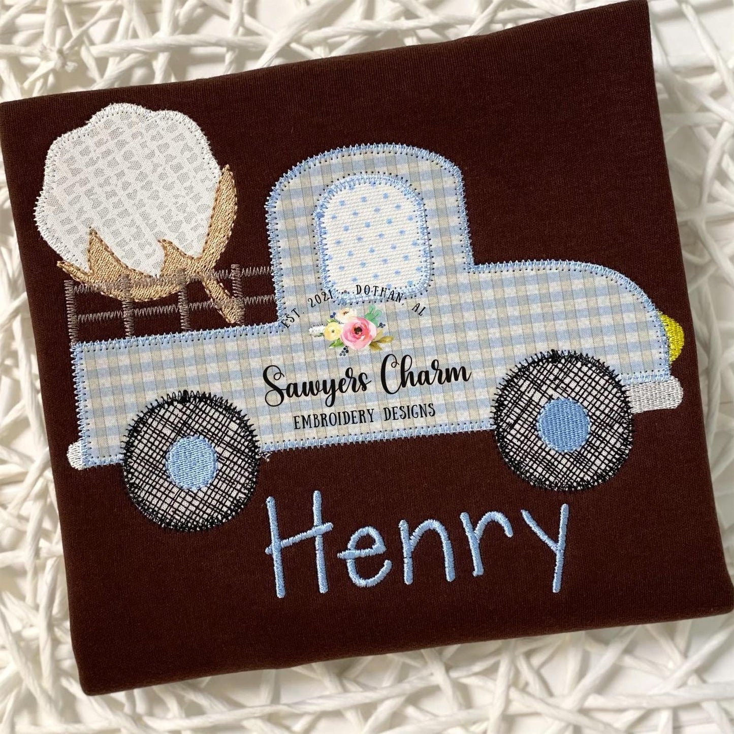 Fall vintage cotton boll pickup truck machine applique design embroidery file, zig zag stitch, with and without bow