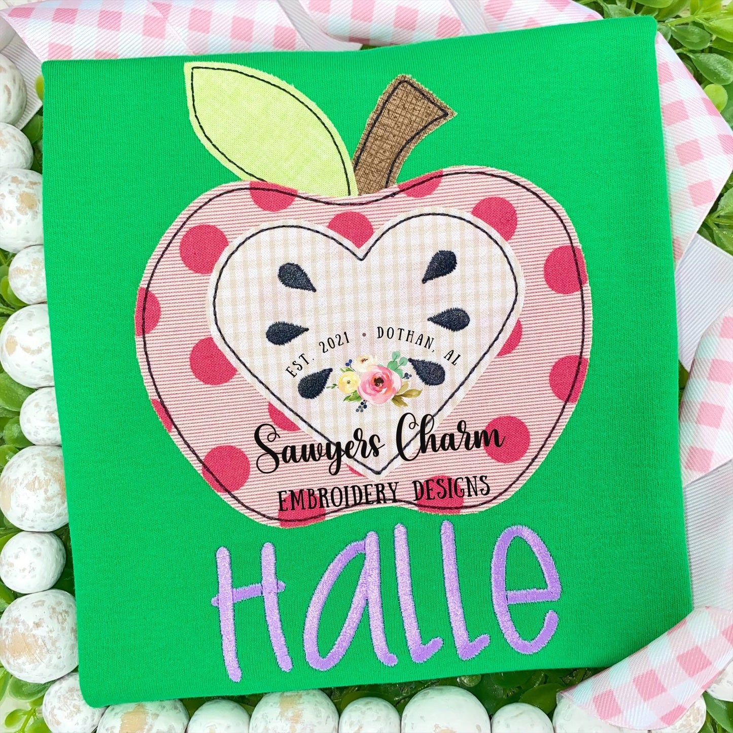 Back to school apple heart machine applique design embroidery file, blanket stitch AND bean stitch
