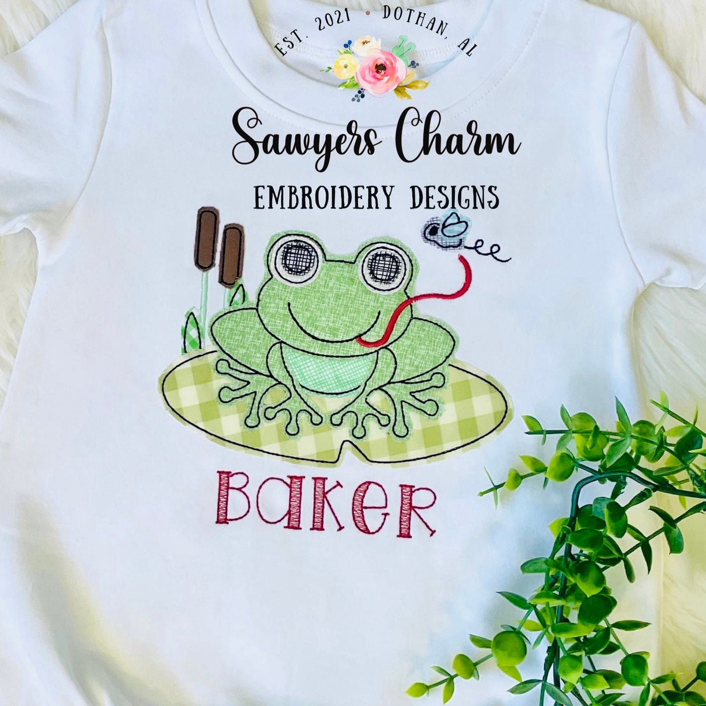 BUNDLE Girl/Boy frog on lily pad bean & ZZ stitch applique, machine embroidery design file, quick stitch, spring summer flower bow insects