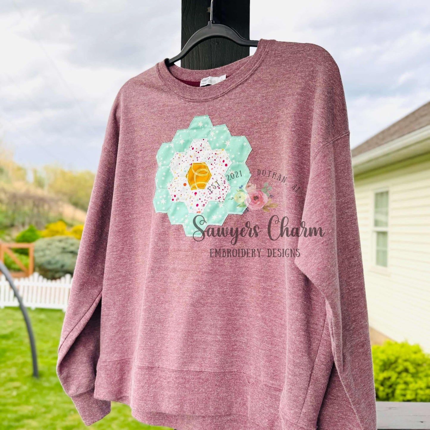 Hexagon bean stitch applique, machine embroidery file, vintage quilt design, grandmother's flower garden
