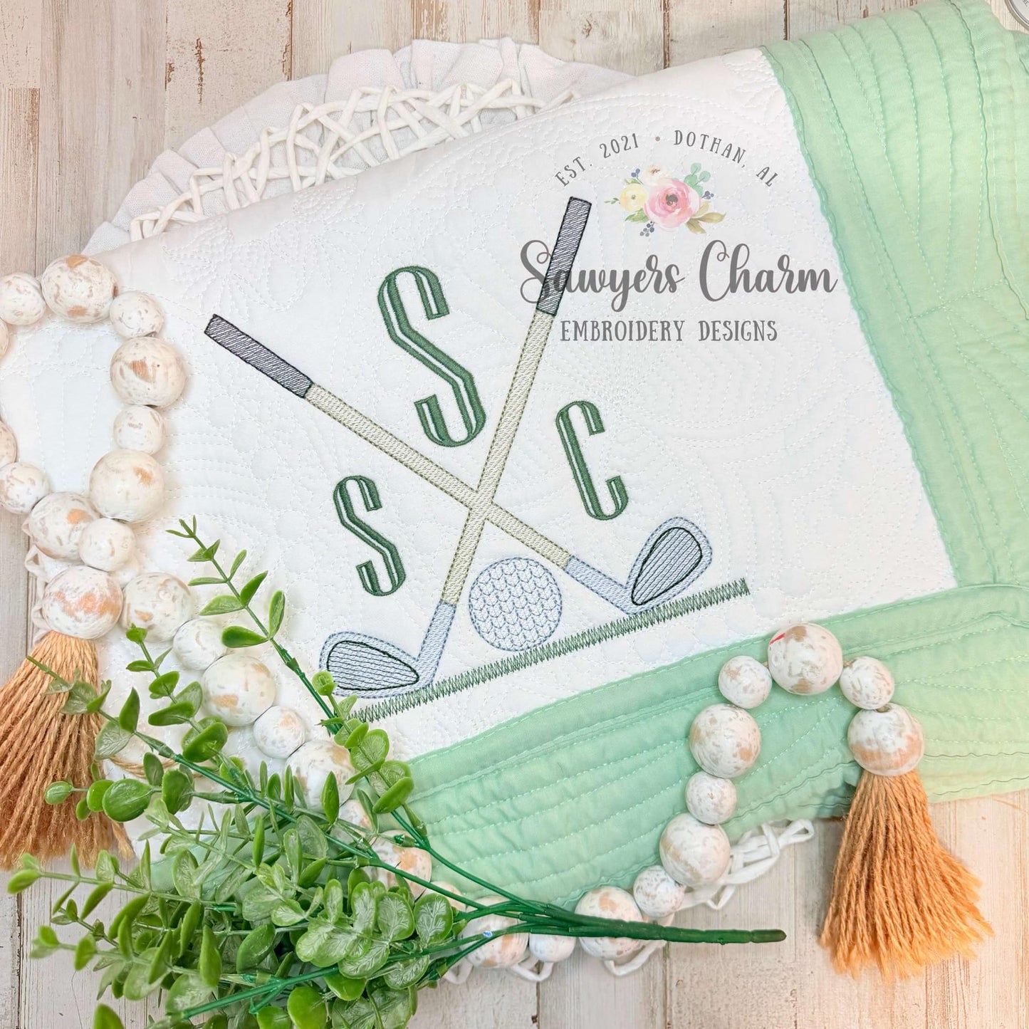 Golf clubs/golf ball in grass sketch stitch machine embroidery design file, bean stitch, quick stitch, sports masters golf clubs par green