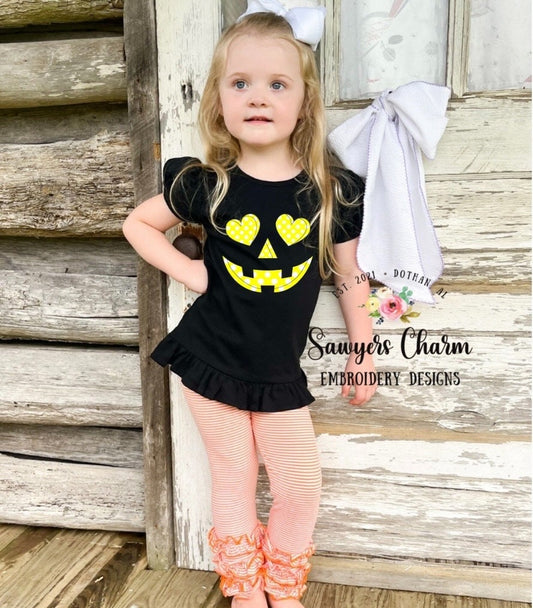 Halloween jackolantern face, girl heart eyes bean stitch machine applique embroidery design, quick stitch, fall pumpkin, trick or treating